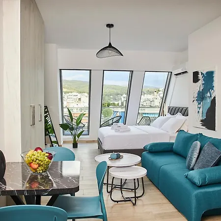 Casarte Luxury Penthouse #free Parking# By Binobi!